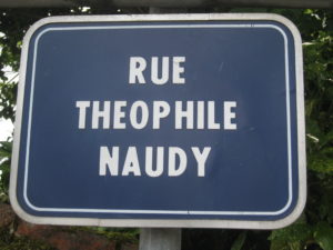 4-panneau-rue-Théophile-Naudy